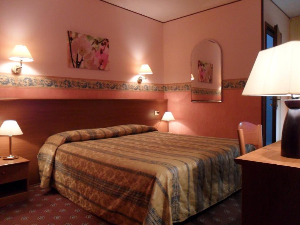 Hotel Natisone San Pietro al Natisone Camera foto